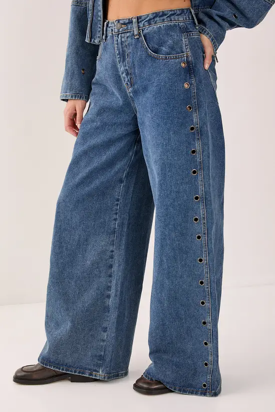 Фармерки со широки дупки